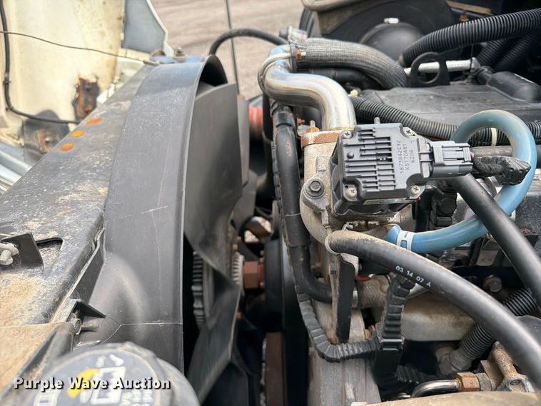 image for item EG9248 2008 International 4300 utility / service truck