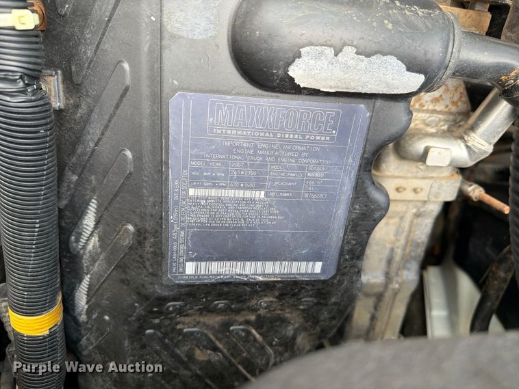 image for item EG9248 2008 International 4300 utility / service truck