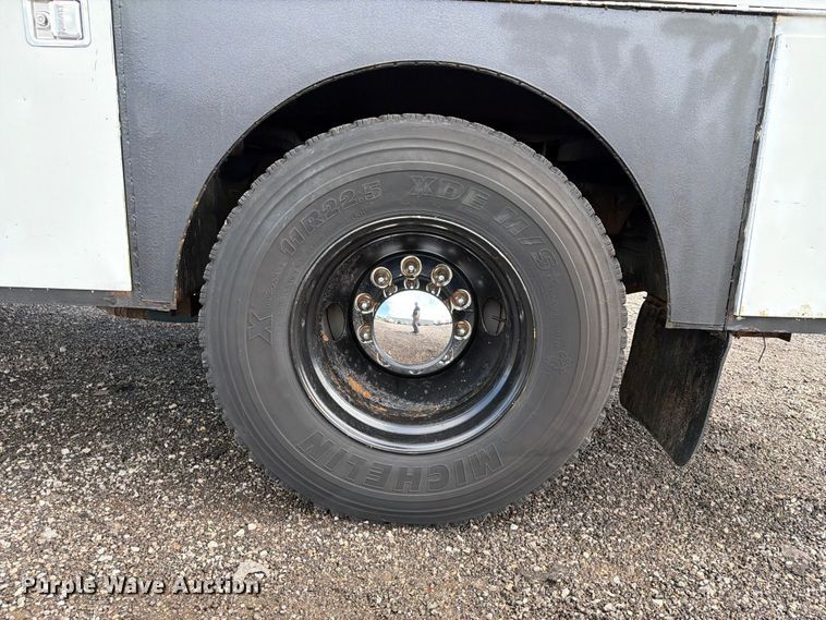 image for item EG9248 2008 International 4300 utility / service truck
