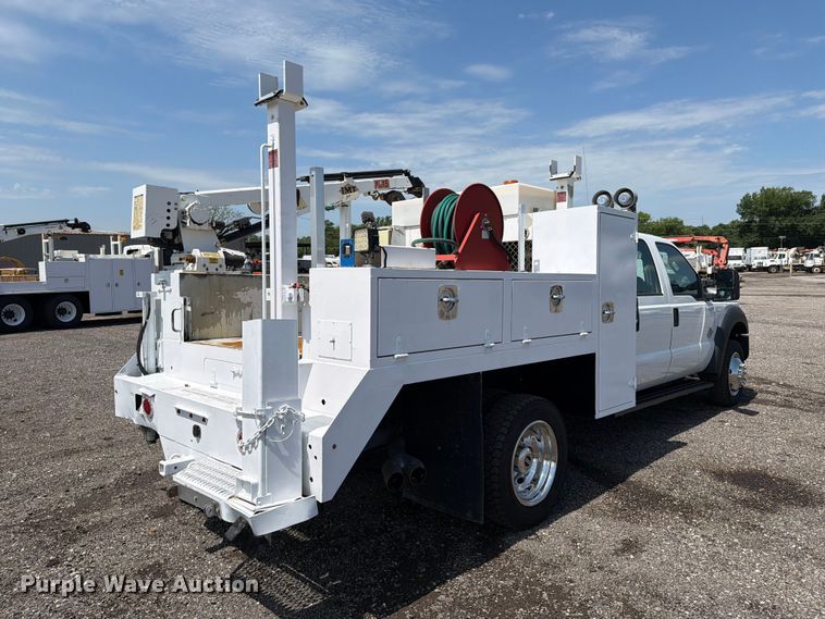 image for item EG9249 2015 Ford F550 Super Duty Crew Cab utility / service truck