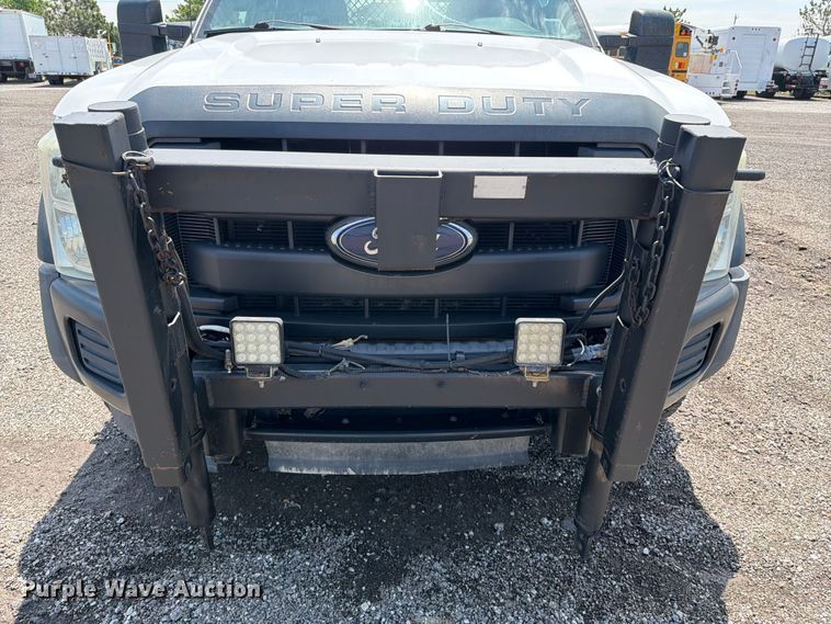 image for item EG9249 2015 Ford F550 Super Duty Crew Cab utility / service truck