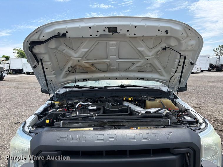image for item EG9249 2015 Ford F550 Super Duty Crew Cab utility / service truck