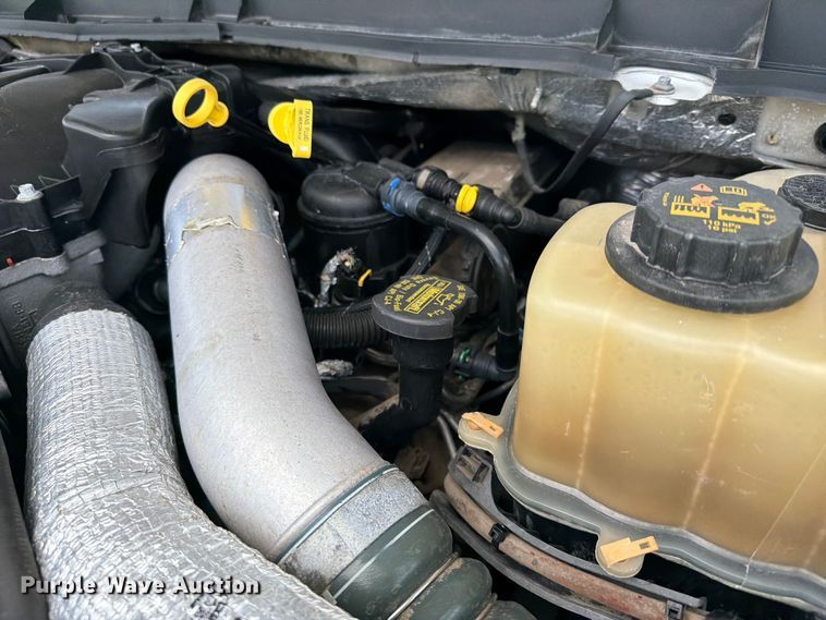 image for item EG9249 2015 Ford F550 Super Duty Crew Cab utility / service truck