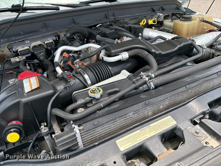 image for item EG9249 2015 Ford F550 Super Duty Crew Cab utility / service truck