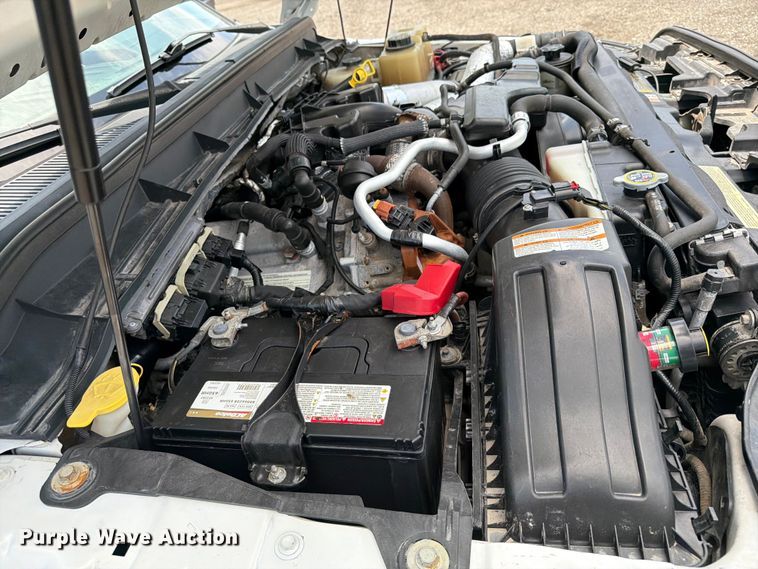 image for item EG9249 2015 Ford F550 Super Duty Crew Cab utility / service truck