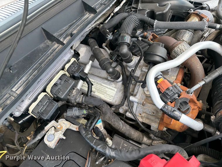 image for item EG9249 2015 Ford F550 Super Duty Crew Cab utility / service truck