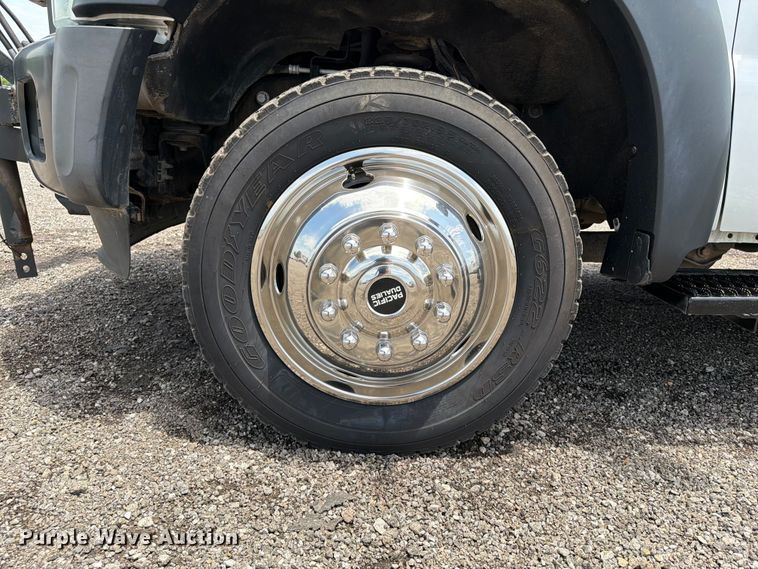 image for item EG9249 2015 Ford F550 Super Duty Crew Cab utility / service truck