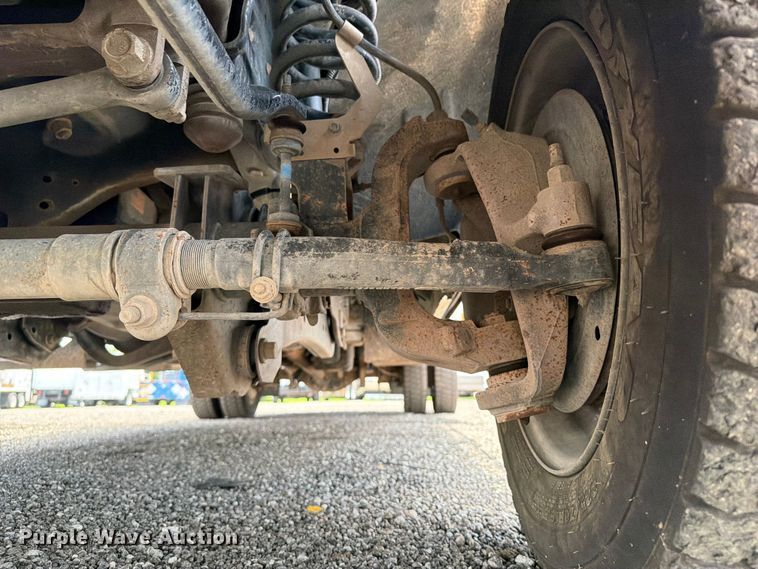 image for item EG9249 2015 Ford F550 Super Duty Crew Cab utility / service truck