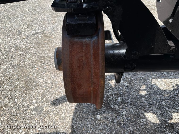 image for item EG9250 2009 International 7500 Ext. Cab utility / service truck