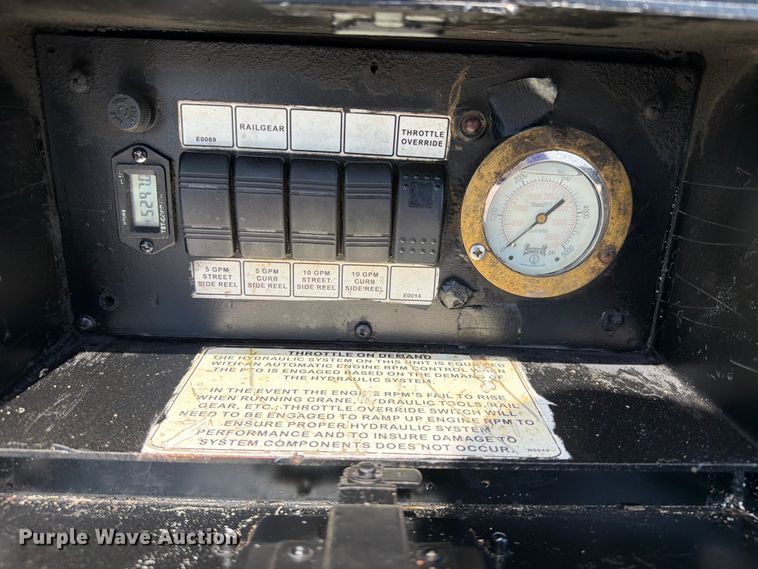 image for item EG9256 2013 Freightliner 108SD Crew Cab crane truck