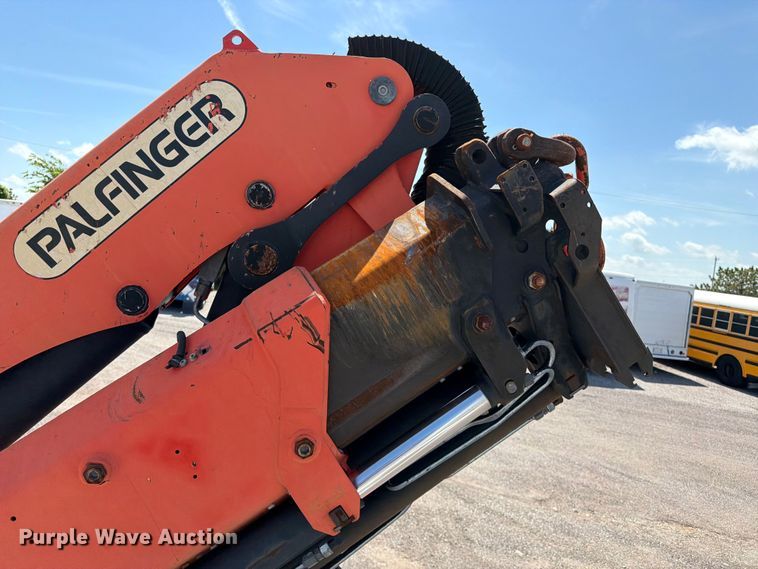 image for item EG9256 2013 Freightliner 108SD Crew Cab crane truck