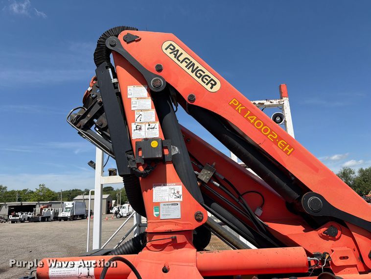 image for item EG9256 2013 Freightliner 108SD Crew Cab crane truck