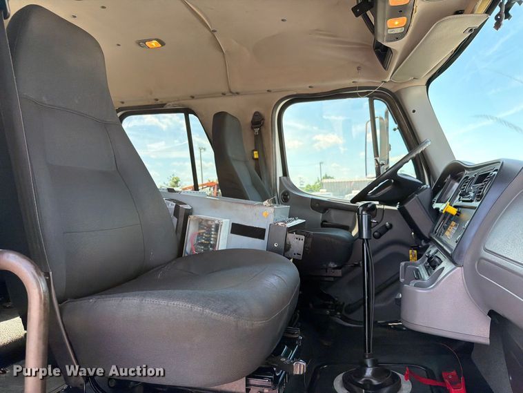 image for item EG9256 2013 Freightliner 108SD Crew Cab crane truck