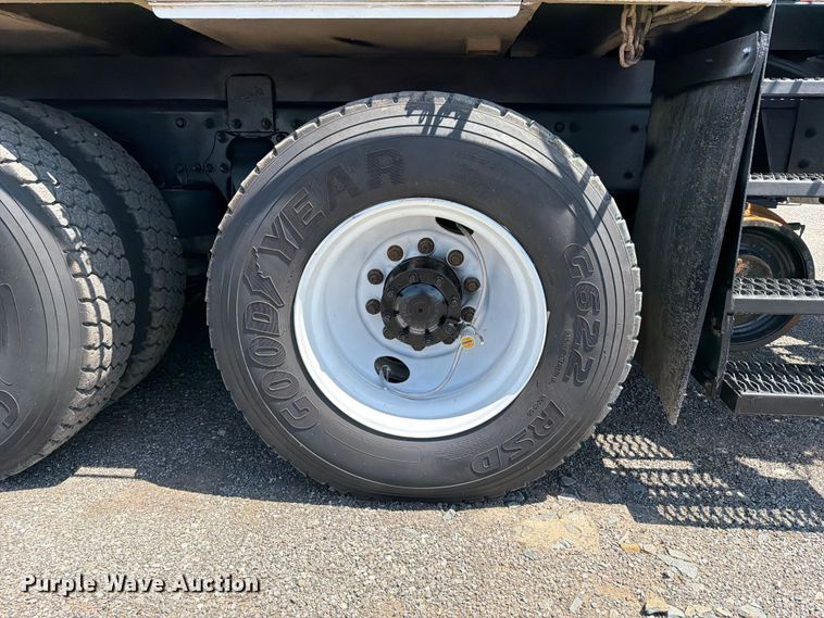 image for item EG9256 2013 Freightliner 108SD Crew Cab crane truck