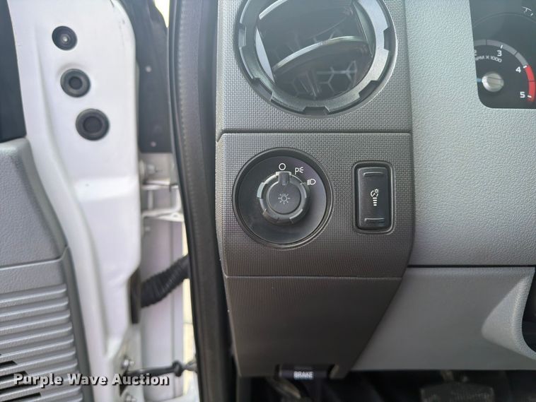 image for item EG9259 2012 Ford F450  Ext. Cab utility / service truck