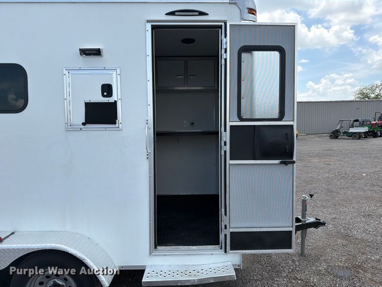 image for item EG9264 2022 Mobile Tech Trailers MTT712TA2 fiber optic splicing trailer