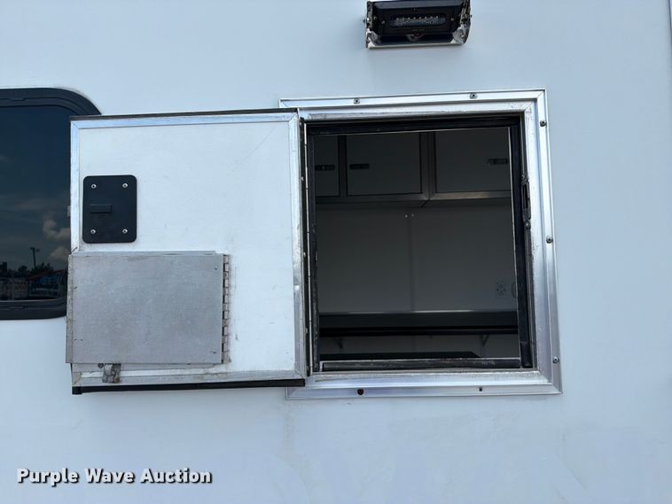 image for item EG9264 2022 Mobile Tech Trailers MTT712TA2 fiber optic splicing trailer