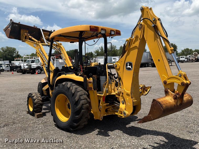 image for item EG9265 2003 John Deere 110 backhoe