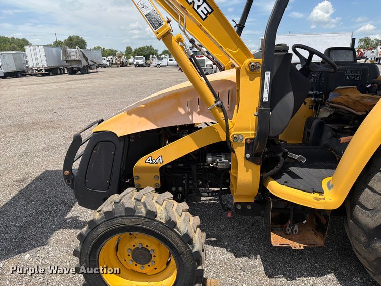 image for item EG9265 2003 John Deere 110 backhoe