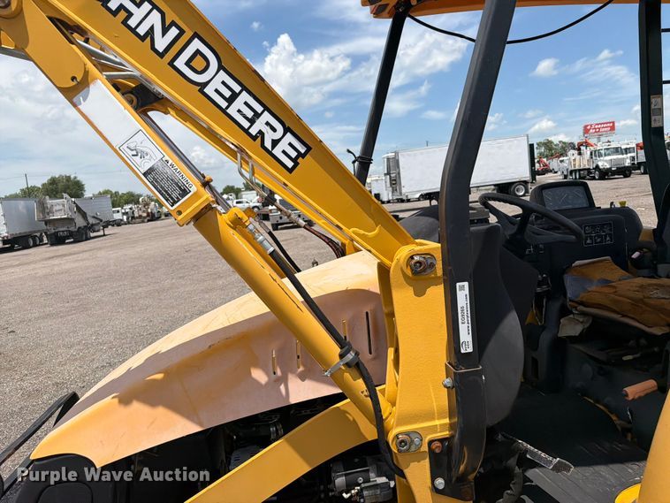 image for item EG9265 2003 John Deere 110 backhoe