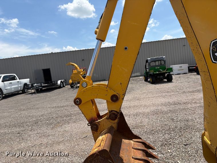 image for item EG9265 2003 John Deere 110 backhoe