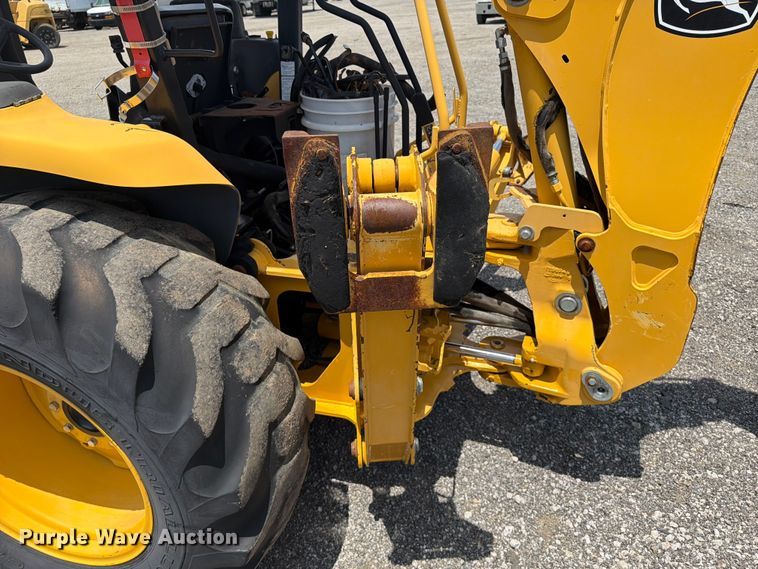 image for item EG9265 2003 John Deere 110 backhoe