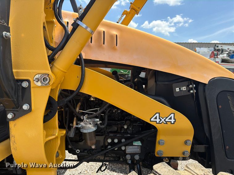 image for item EG9265 2003 John Deere 110 backhoe