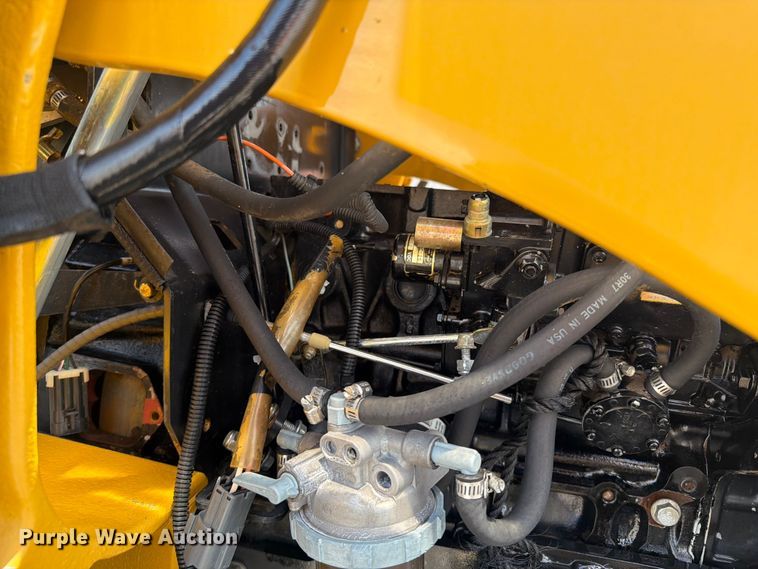 image for item EG9265 2003 John Deere 110 backhoe