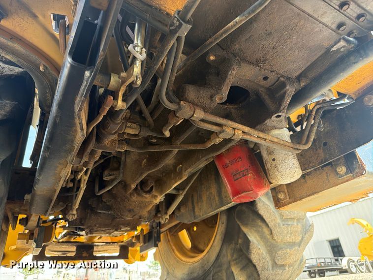 image for item EG9265 2003 John Deere 110 backhoe