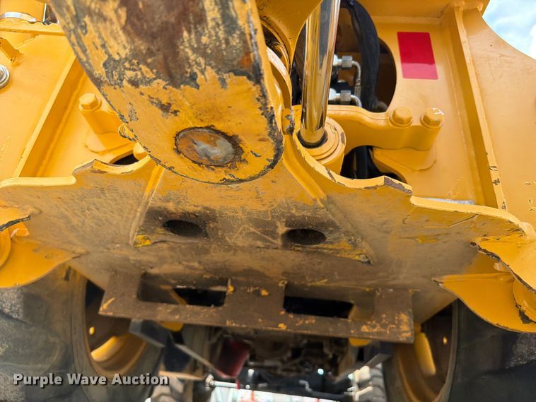 image for item EG9265 2003 John Deere 110 backhoe