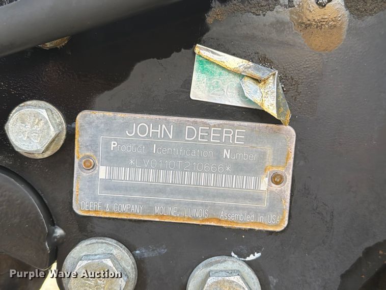 image for item EG9265 2003 John Deere 110 backhoe