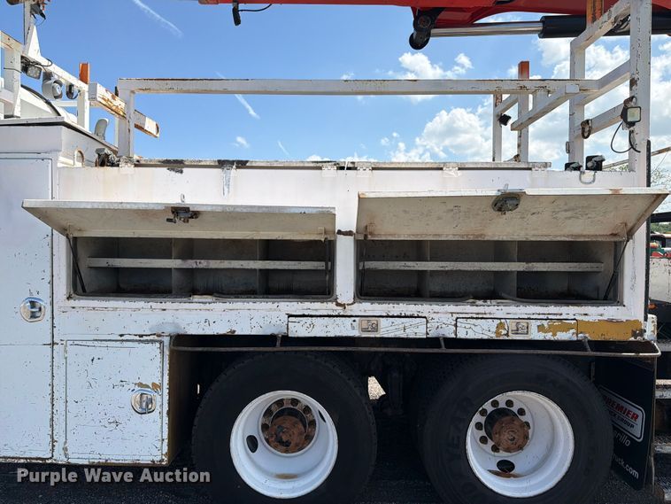 image for item EG9269 2007 Freightliner Business Class M2 Crew Cab crane truck