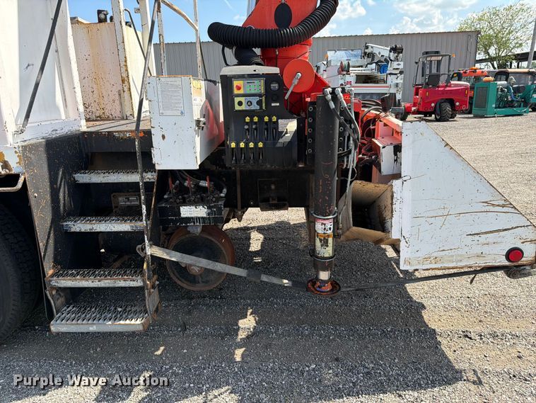 image for item EG9269 2007 Freightliner Business Class M2 Crew Cab crane truck