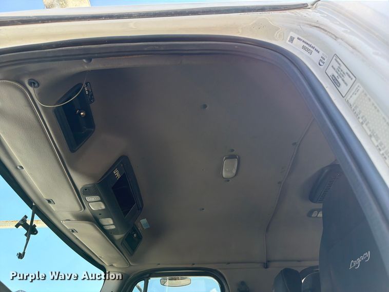 image for item EG9269 2007 Freightliner Business Class M2 Crew Cab crane truck