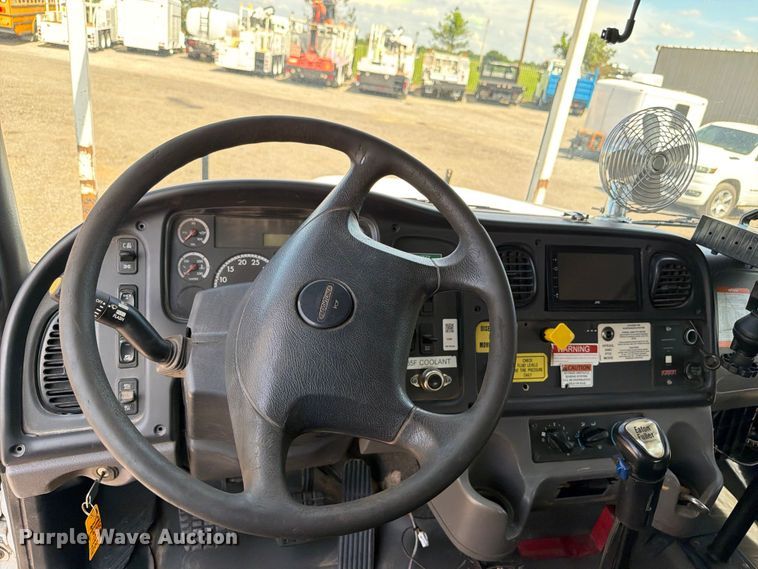 image for item EG9269 2007 Freightliner Business Class M2 Crew Cab crane truck