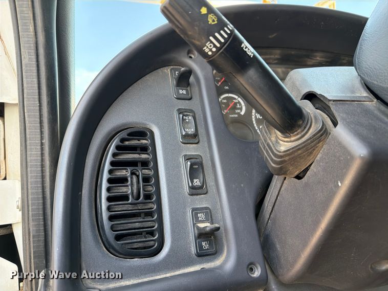 image for item EG9269 2007 Freightliner Business Class M2 Crew Cab crane truck