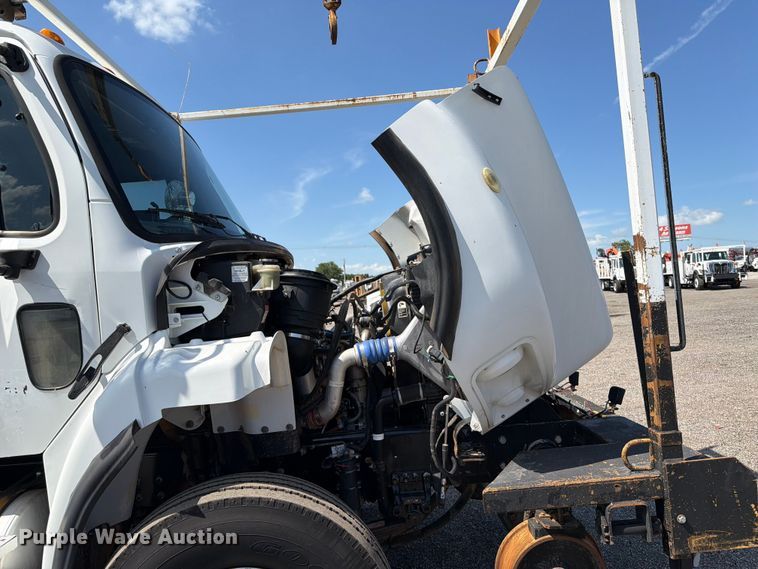 image for item EG9269 2007 Freightliner Business Class M2 Crew Cab crane truck