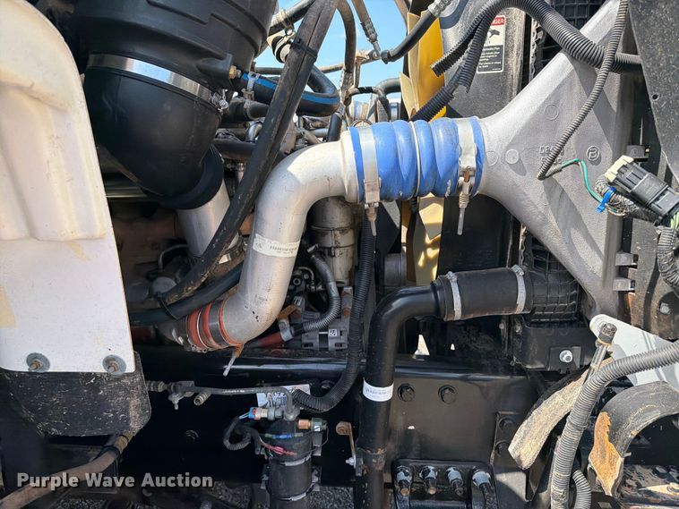 image for item EG9269 2007 Freightliner Business Class M2 Crew Cab crane truck