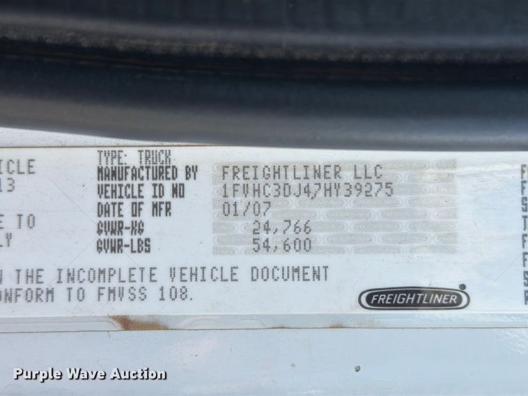 image for item EG9269 2007 Freightliner Business Class M2 Crew Cab crane truck