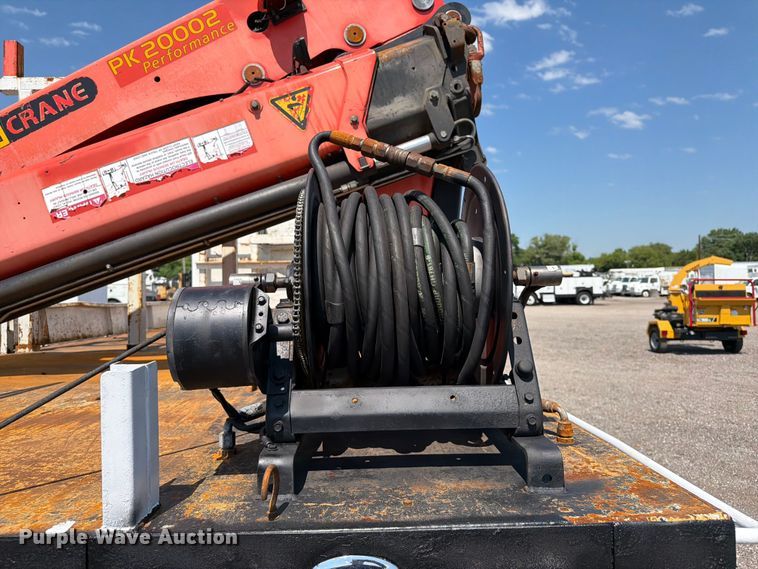 image for item EG9276 2009 International 7500 Crew Cab crane truck