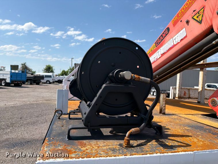 image for item EG9276 2009 International 7500 Crew Cab crane truck