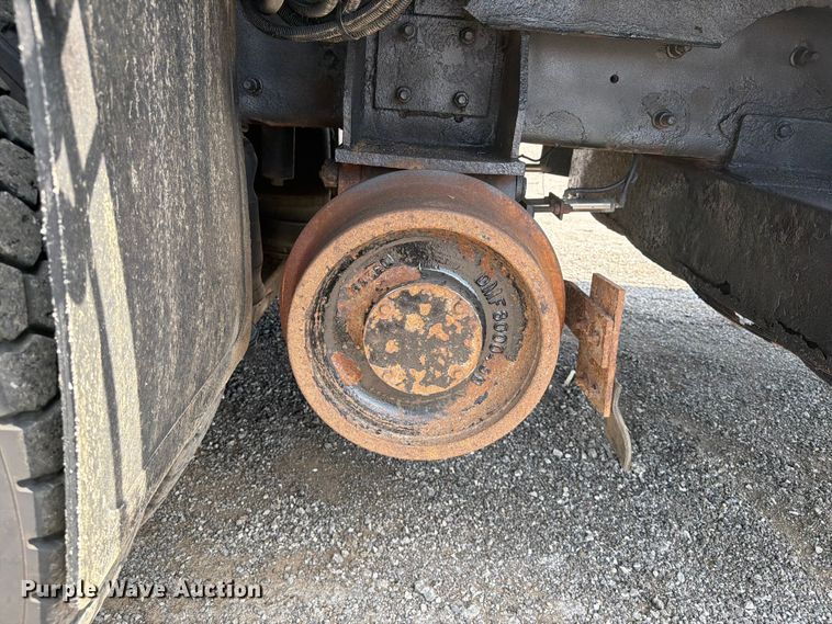 image for item EG9276 2009 International 7500 Crew Cab crane truck