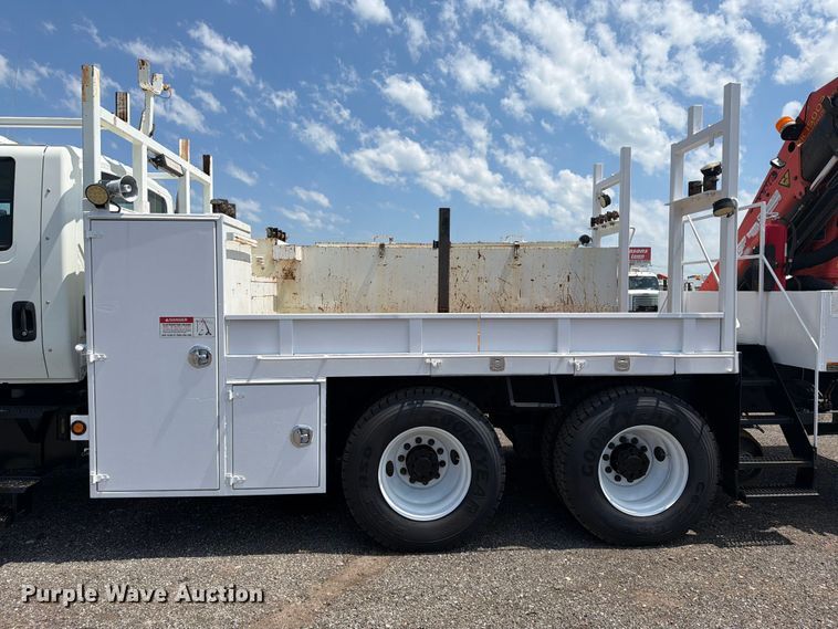 image for item EG9277 2009 International 7500 Crew Cab crane truck