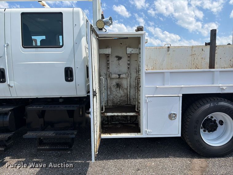 image for item EG9277 2009 International 7500 Crew Cab crane truck