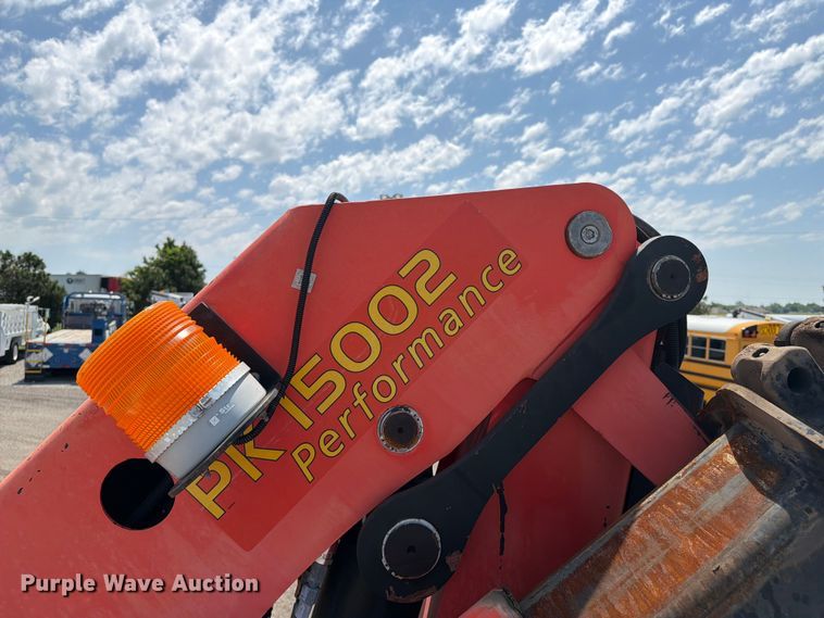 image for item EG9277 2009 International 7500 Crew Cab crane truck