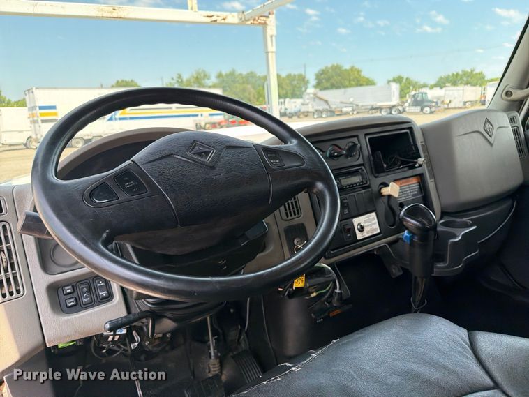 image for item EG9277 2009 International 7500 Crew Cab crane truck