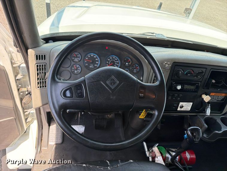 image for item EG9277 2009 International 7500 Crew Cab crane truck
