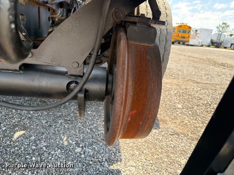 image for item EG9277 2009 International 7500 Crew Cab crane truck