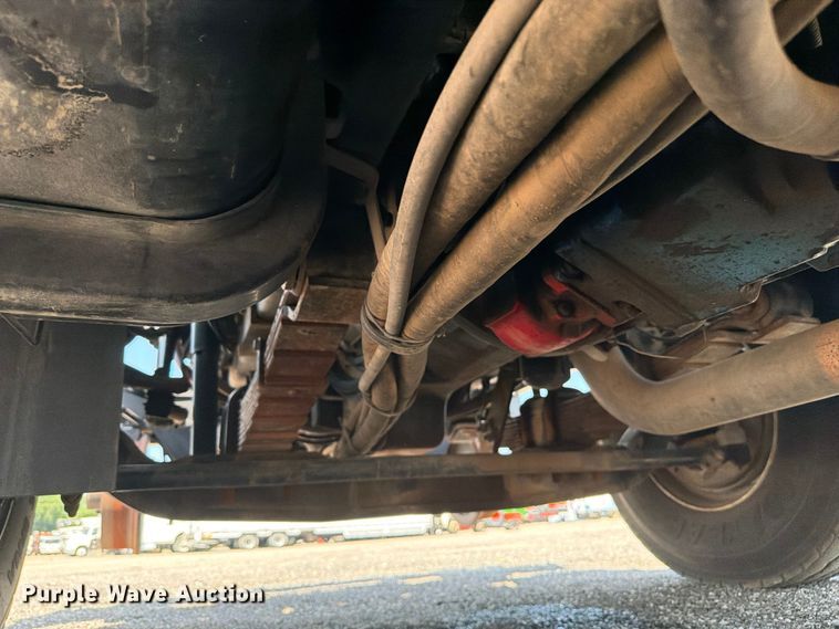 image for item EG9277 2009 International 7500 Crew Cab crane truck