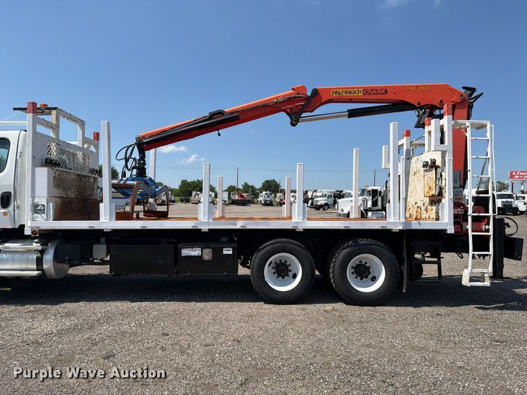 image for item EG9282 2013 Freightliner Business Class M2 crane truck